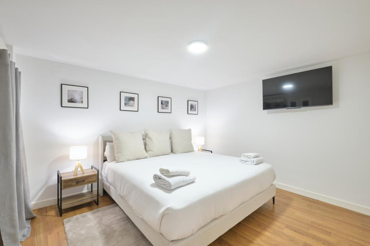 Lovely Apartments - Alojate En El Corazon De Madrid Exterior photo